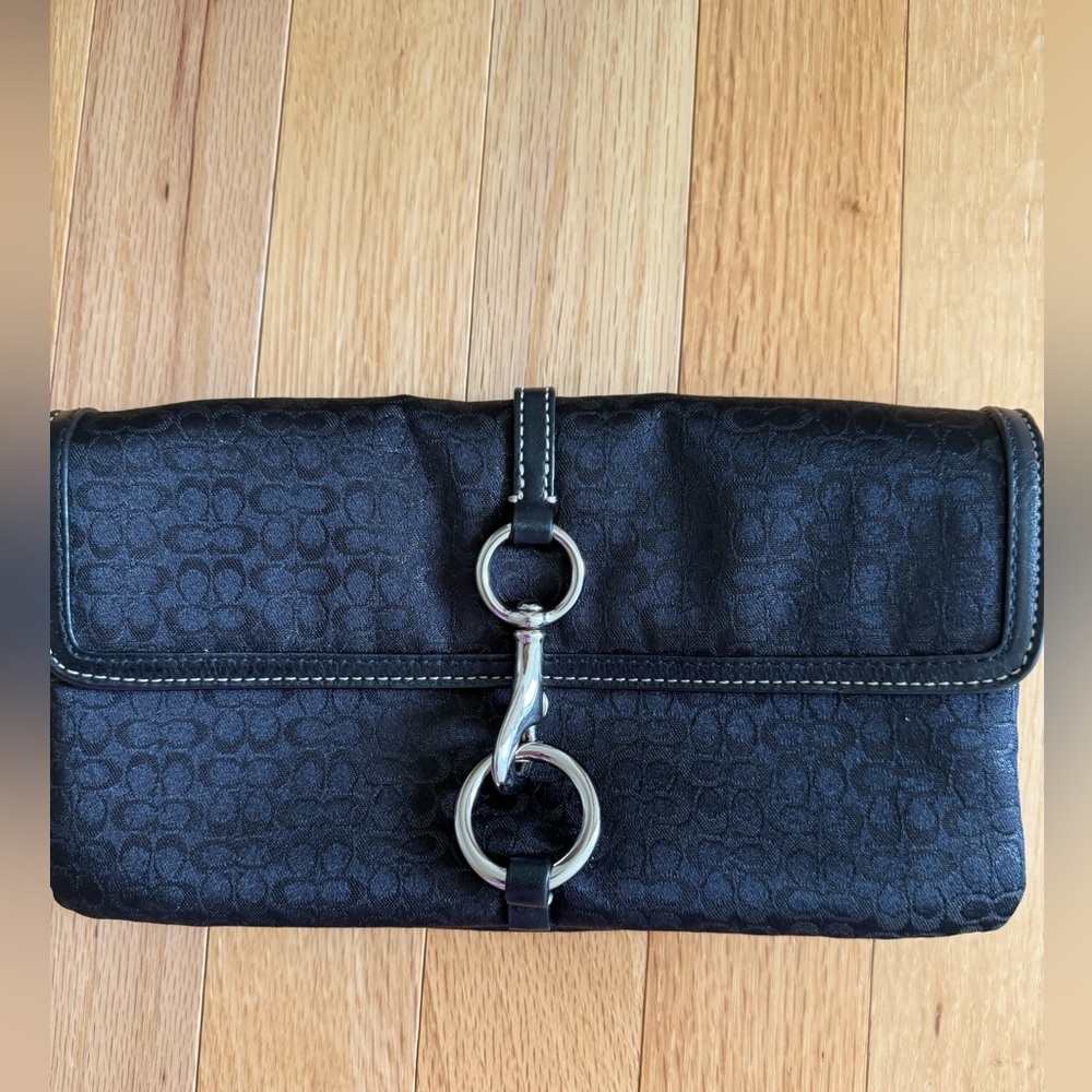 Vintage Coach Signature Clutch Bag – Black